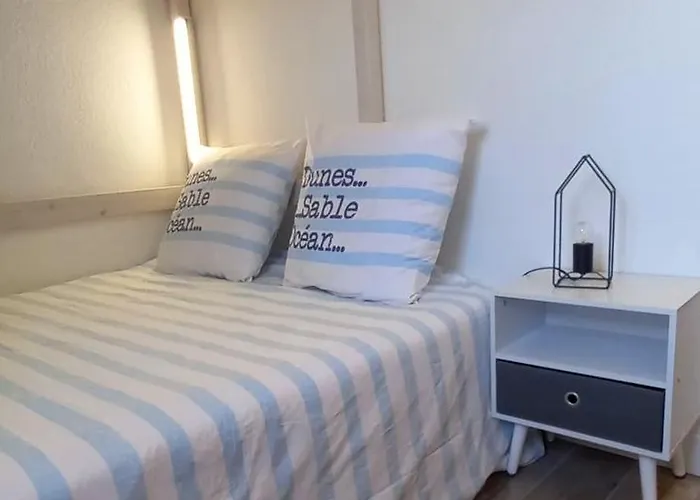 Charmant T2 Avec Loggia Belle Vue Mer Et Parking